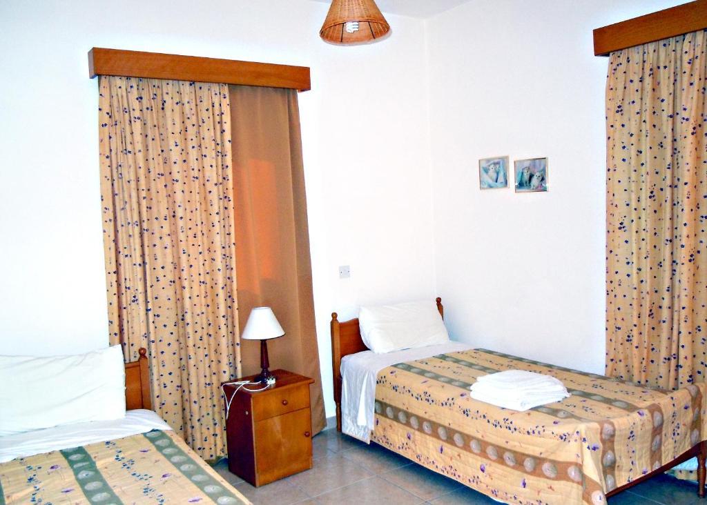 Rododafni Villas Klorakas Cameră foto